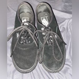 Women’s platform vans suede size 7